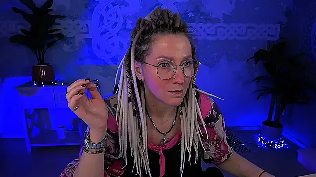 UmaSpace online show from 04.10.26