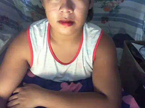 Snapshot of Huntrix2025 chatting on 09.19.25 Huntrix2025 online show from 09.19.25