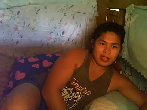 Snapshot of Huntrix2025 chatting on 10.16.25 Huntrix2025 online show from 10.16.25