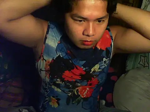 Snapshot of Huntrix2025 chatting on 10.18.25 Huntrix2025 online show from 10.18.25