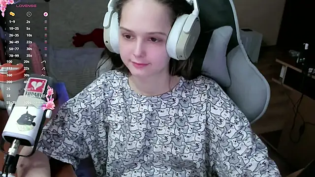 SharybbFace online show from 02.25.26