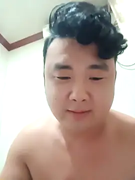 Aconfidentman online show from 09.15.25