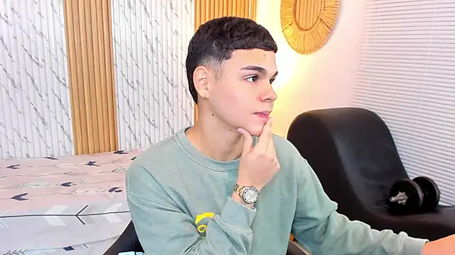 james jonnes online show from 10.08.25