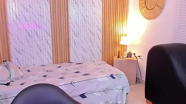 james jonnes online show from 10.18.25