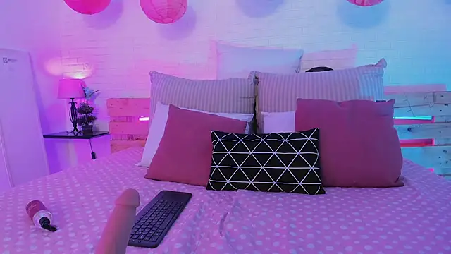 Jensen hill online show from 10.07.25