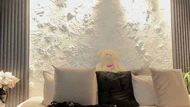 joselin rouse online show from 04.15.26