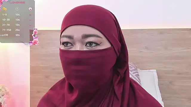 Jadiya  online show from 10.28.25