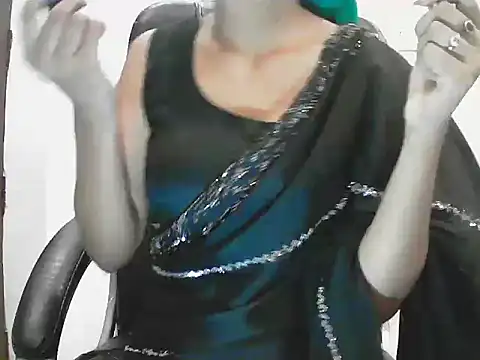 short girl  online show from 06.20.26