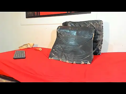 valeriapinkxx online show from 11.05.25