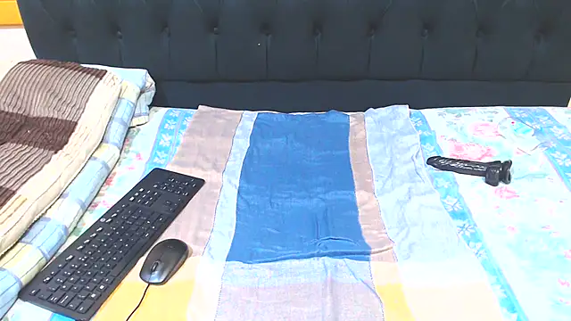 SexyBeverly  online show from 10.06.25