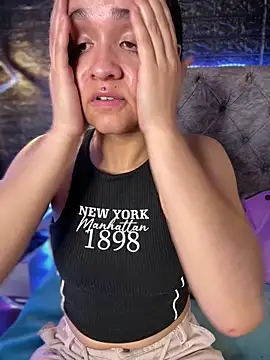 Isabella-Teen online show from 10.23.25