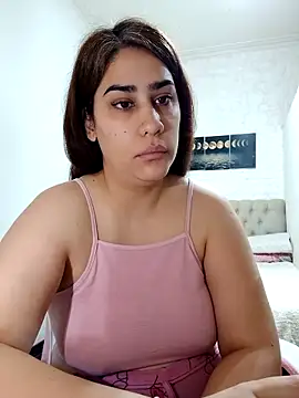 Nahiarabiel online show from 10.21.25