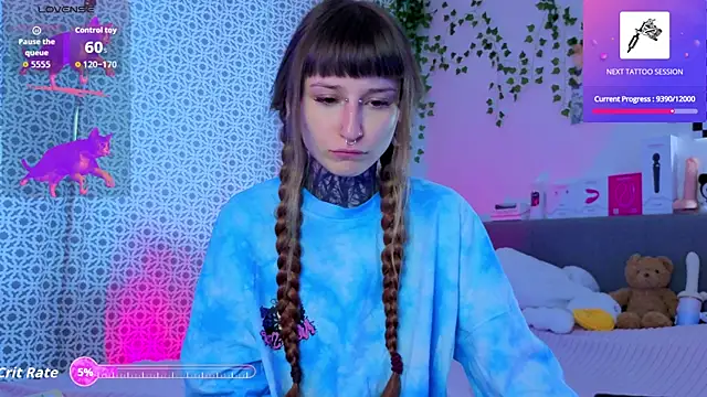 Snapshot of LilithPoison chatting on 06.05.26 LilithPoison online show from 06.05.26