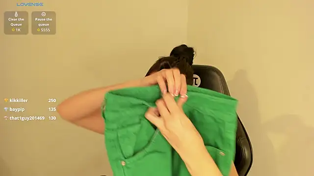 Sofia pregnant online show from 10.30.25