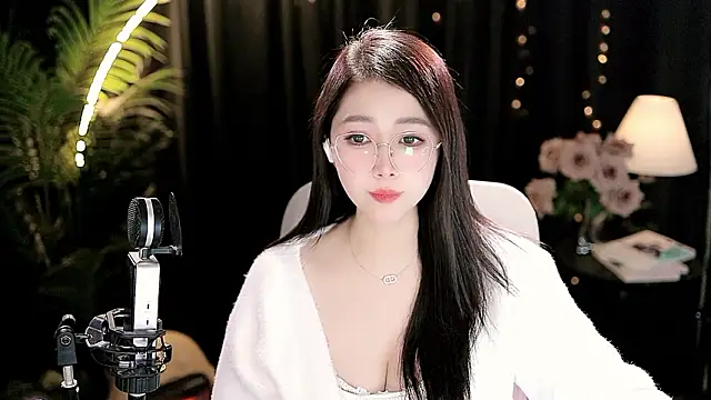 Snapshot of Sweet-Tea chatting on 03.10.26 Sweet-Tea online show from 03.10.26