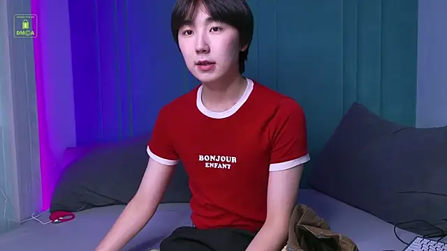 HeejinWang online show from 03.17.26