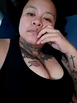 agnesvela online show from 10.17.25