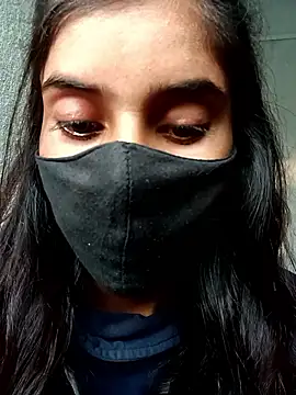 Aaisha-16 online show from 11.25.25