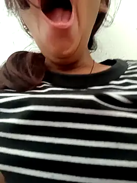 Aaisha-16 online show from 02.21.26