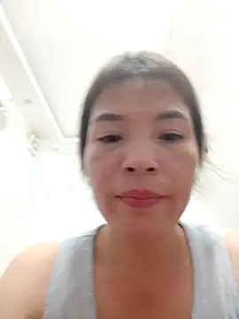 Livelulu online show from 09.29.25