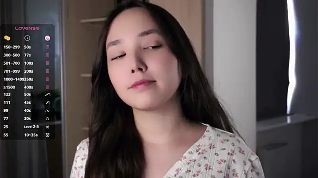 Snapshot of RenaeConnerley chatting on 09.19.25 RenaeConnerley online show from 09.19.25