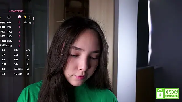 Snapshot of RenaeConnerley chatting on 10.05.25 RenaeConnerley online show from 10.05.25