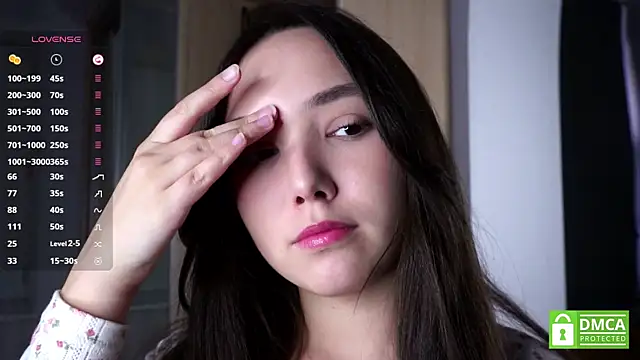 Snapshot of RenaeConnerley chatting on 10.06.25 RenaeConnerley online show from 10.06.25