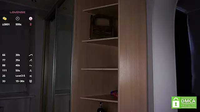 Snapshot of RenaeConnerley chatting on 10.10.25 RenaeConnerley online show from 10.10.25