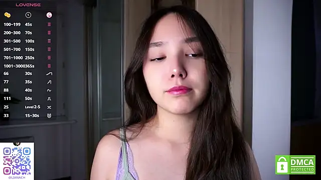 Snapshot of RenaeConnerley chatting on 10.13.25 RenaeConnerley online show from 10.13.25