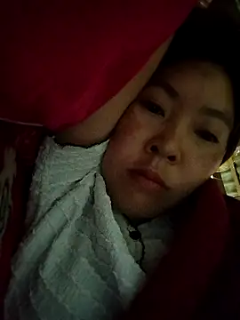 Snapshot of Siathong chatting on 09.19.25 Siathong online show from 09.19.25