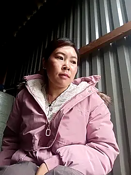 Snapshot of Siathong chatting on 10.01.25 Siathong online show from 10.01.25