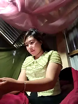 Snapshot of Siathong chatting on 10.07.25 Siathong online show from 10.07.25