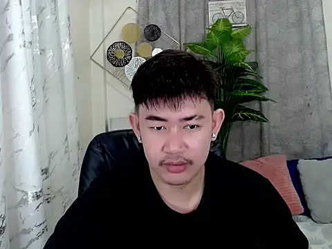 NaughtyGlow97 online show from 09.14.25