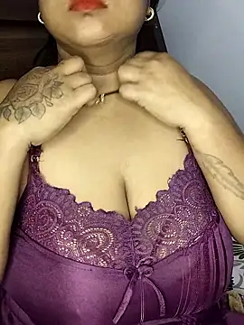 Chubby bhabhi  online show from 01.11.26