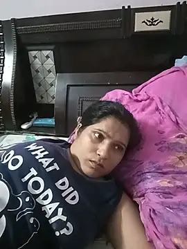Snapshot of aliya-jaan71 chatting on 07.26.26 aliya-jaan71 online show from 07.26.26