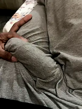 Snapshot of Prtkkk chatting on 10.05.25 Prtkkk online show from 10.05.25