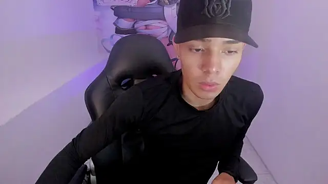 Hunteer Boy online show from 10.24.25