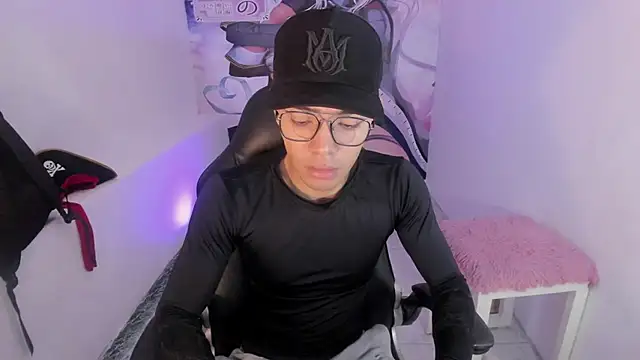 Hunteer Boy online show from 10.29.25