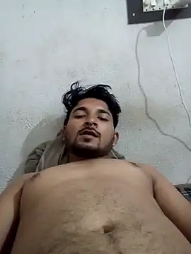 Snapshot of abhishekk_desiboy99 chatting on 10.29.25 abhishekk desiboy99 online show from 10.29.25