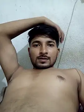 Snapshot of abhishekk_desiboy99 chatting on 10.31.25 abhishekk desiboy99 online show from 10.31.25