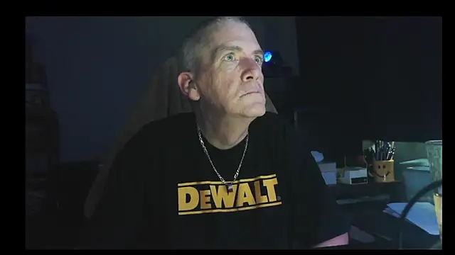 Snapshot of Sex_and_loves chatting on 09.14.25 Sex and loves online show from 09.14.25