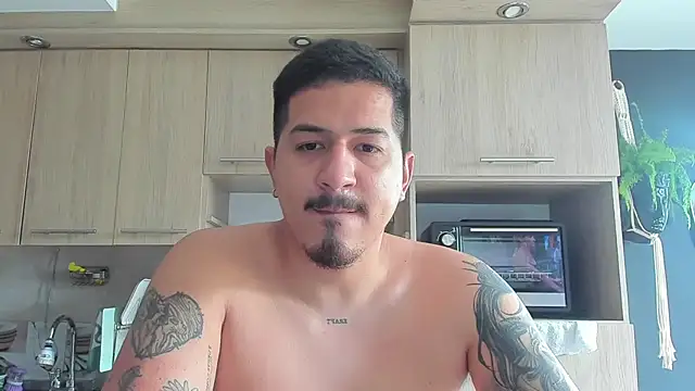 Arnolwilliams online show from 10.14.25