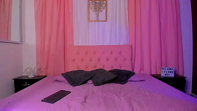 Nova Luv  online show from 10.11.25