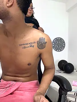 Dakota  Luxx00 online show from 10.21.25