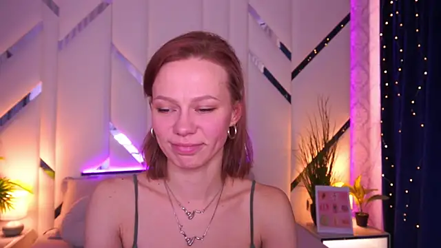 ShyySiren online show from 03.05.26