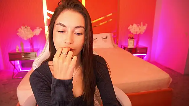 Snapshot of CherryyLulu chatting on 09.29.25 CherryyLulu online show from 09.29.25