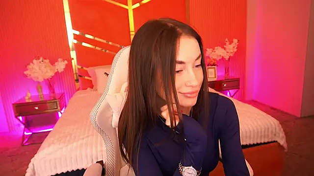 Snapshot of CherryyLulu chatting on 10.27.25 CherryyLulu online show from 10.27.25