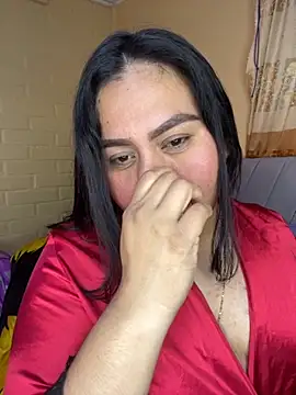 Snapshot of babyjuly19 chatting on 10.08.25 babyjuly19 online show from 10.08.25