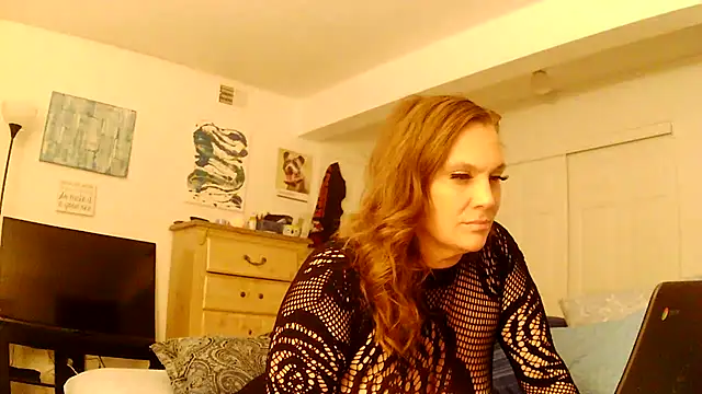 Ariasweetaspie online show from 11.16.25