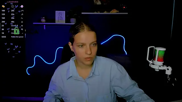 kaela spell  online show from 10.10.25